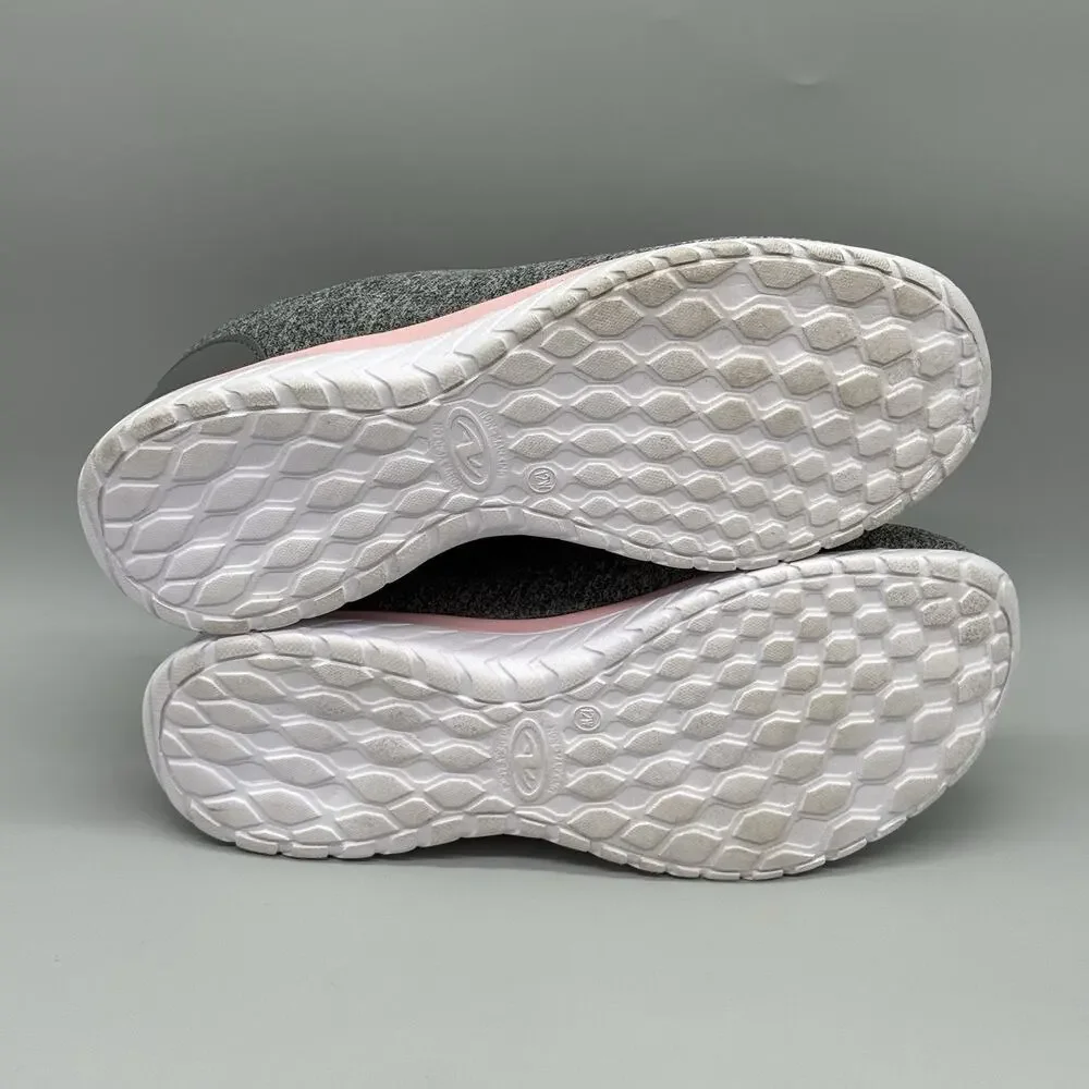 Athletic Works Women’s Comfort Fit Memory Foam Slip On Sneakers Gray Pink Sz 12W